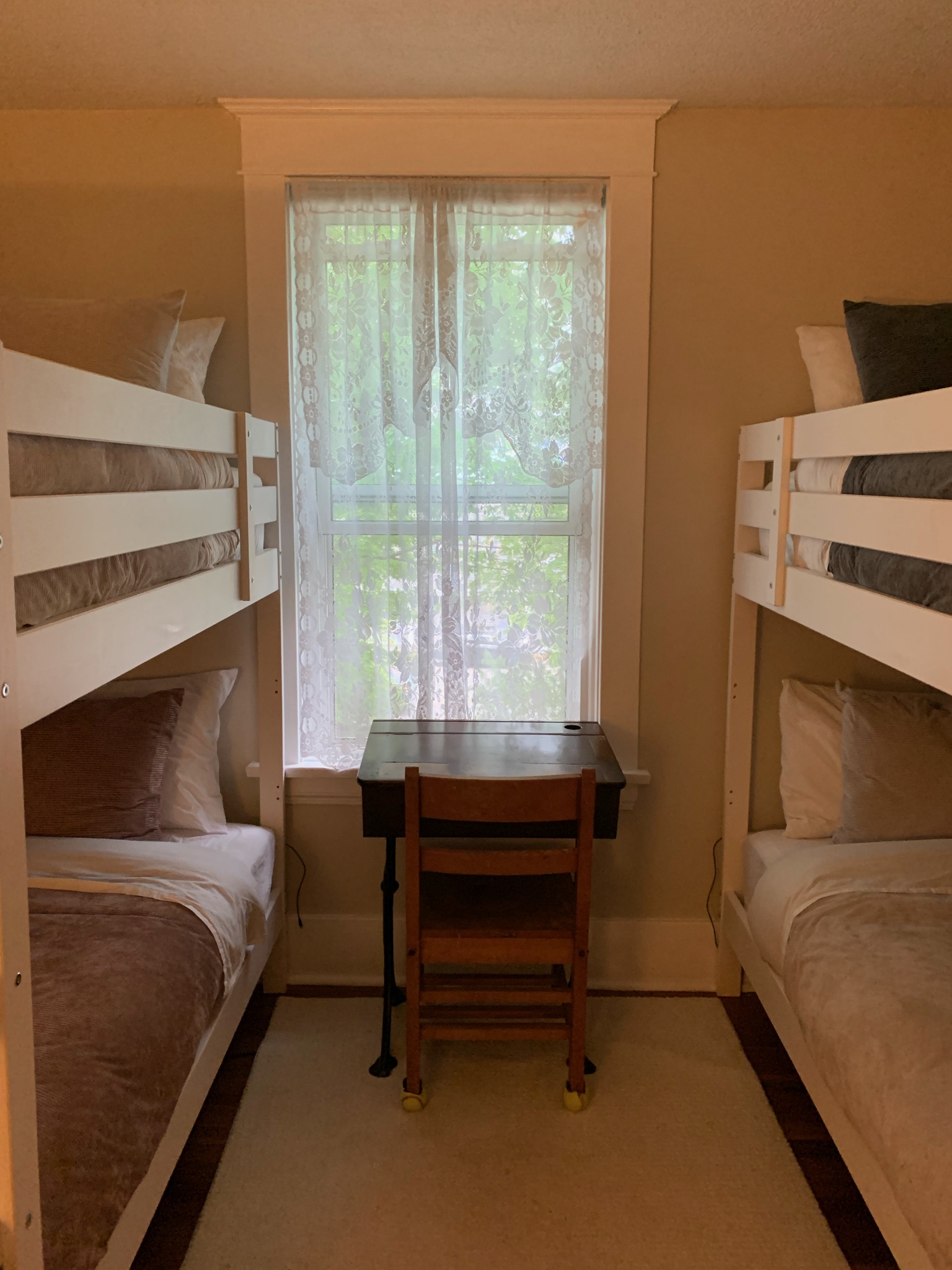 Kids bunk room desk and chair