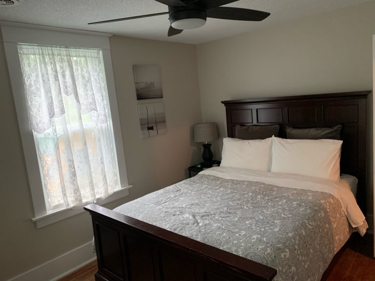 Taty'mac House Front Entry